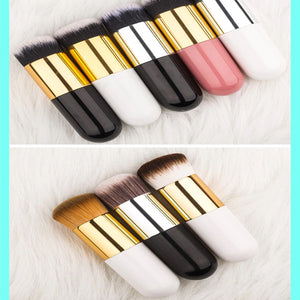 Chubby Pier Foundation Brush 6 Colors to Choose